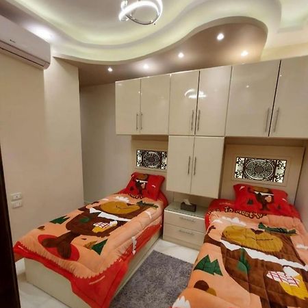 Rony'S Ocean View Family Apartment 洪加達 外观 照片